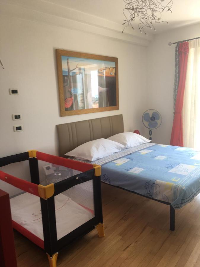 Residenza Lucrezia Apartamento Cavaion Veronese Exterior foto